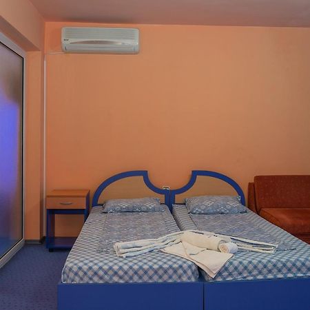 Dara Hotel Primorsko Exterior foto