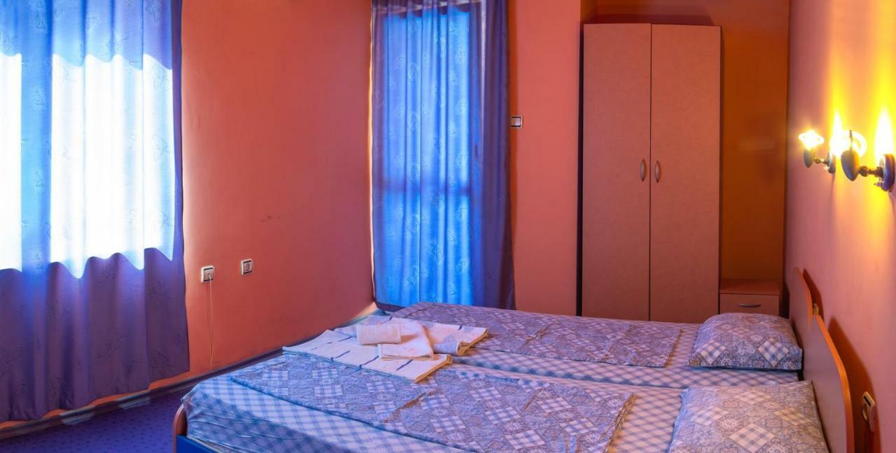 Dara Hotel Primorsko Exterior foto